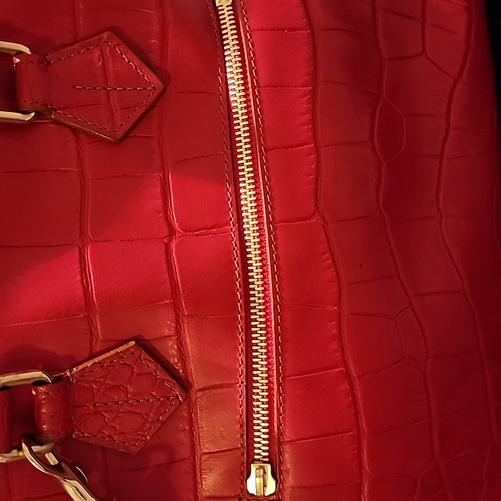 Dooney & Bourke  Domed Zip Zip Satchel - Picture 4 of 13